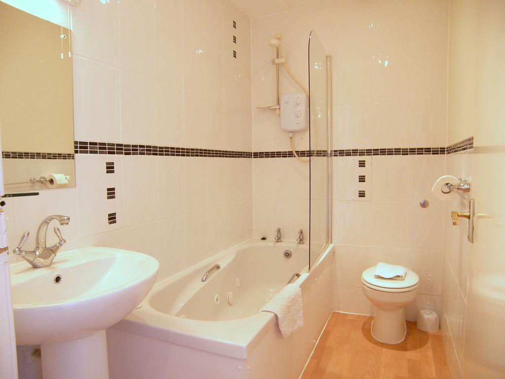 Royal Mile, Edinburgh - 2 Bedroom Apartment Стая снимка